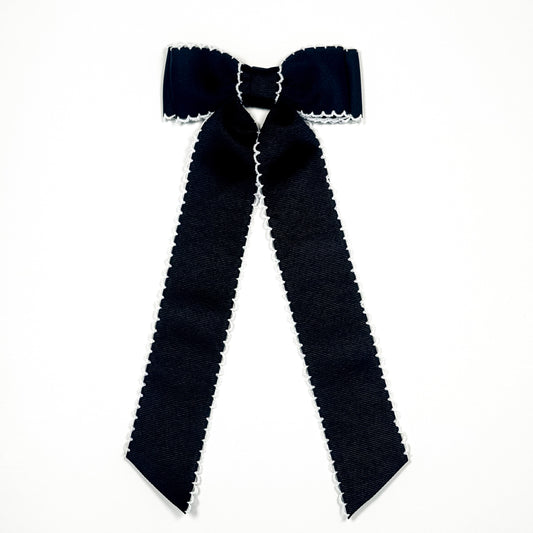 black and white moonstitch