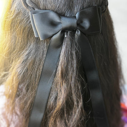 black bow