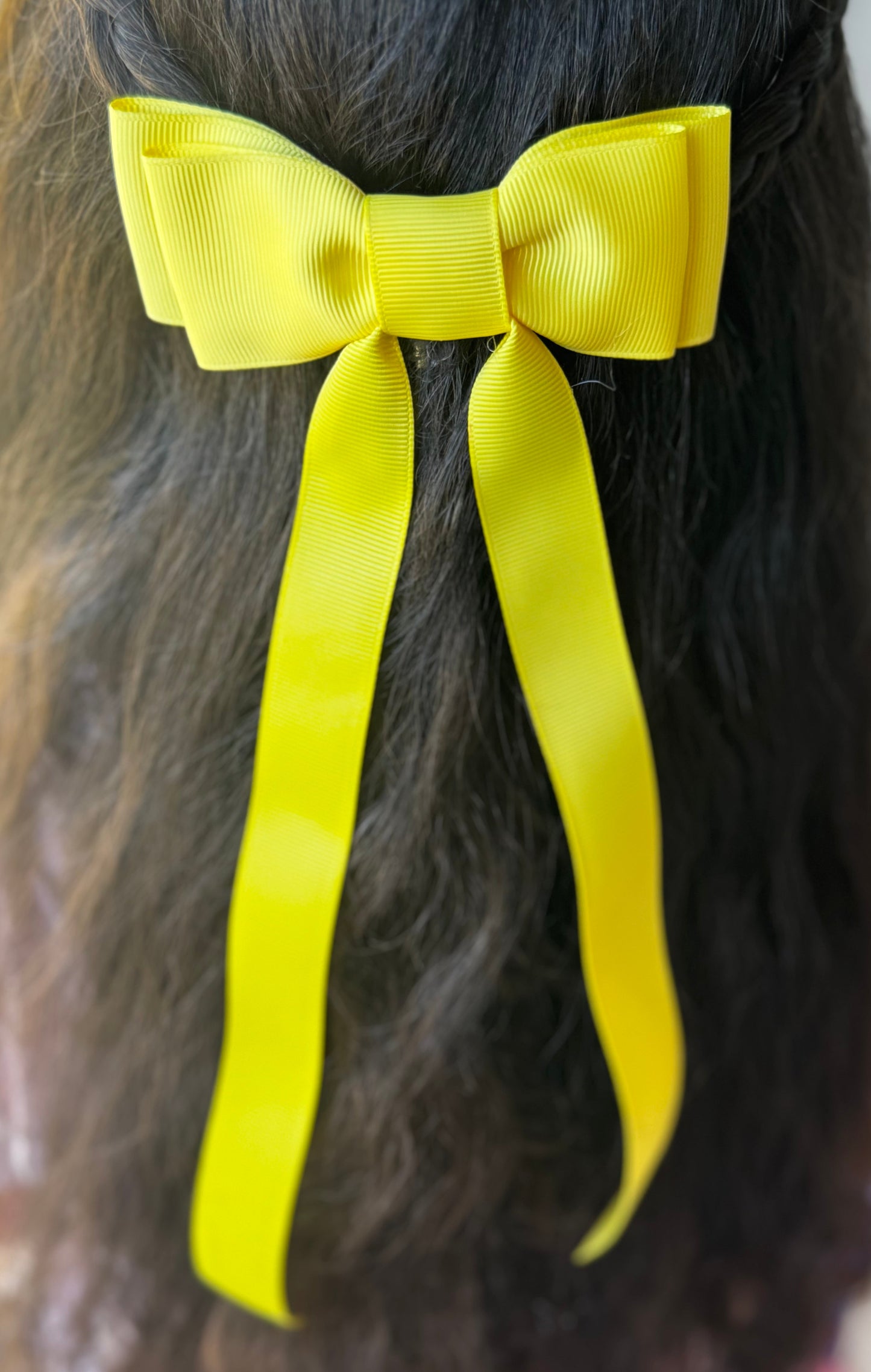 lemon yellow bow