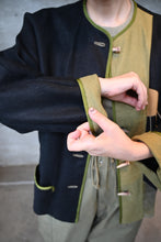 Load image into Gallery viewer, The linen hiker man jacket
