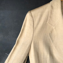 Load image into Gallery viewer, The beige designer blazer
