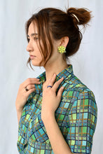 Load image into Gallery viewer, The lemongrass green clip earrings
