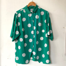 Load image into Gallery viewer, The green JOY shirt
