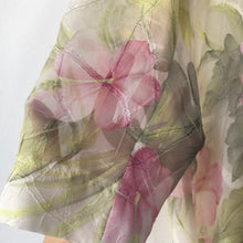 Load image into Gallery viewer, The transparent floral blouse
