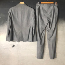 Load image into Gallery viewer, The grey pin striped pants suit
