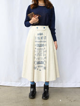 Load image into Gallery viewer, The linen skirt with print
