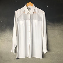 Load image into Gallery viewer, The white lace detail blouse
