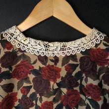 Load image into Gallery viewer, The lace collar blouse
