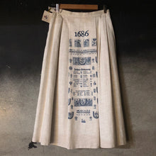 Load image into Gallery viewer, The linen skirt with print
