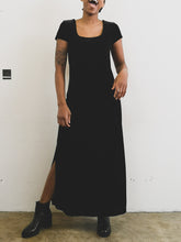 Load image into Gallery viewer, The black vintage velvet maxi dress
