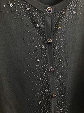 Load image into Gallery viewer, The black beads cardigan
