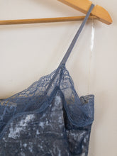 Load image into Gallery viewer, The faux velvet blue top with lace
