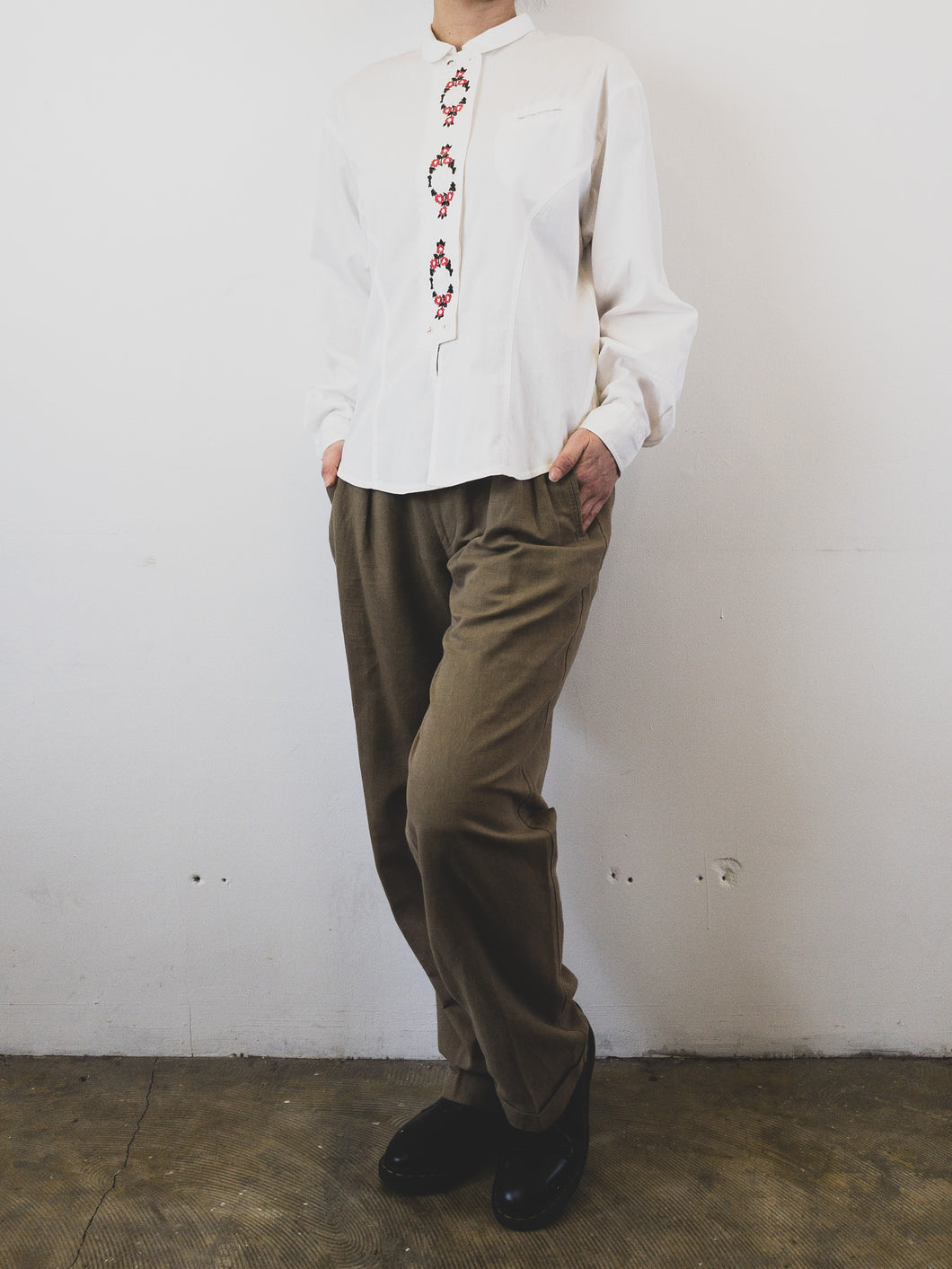 The white Trachten blouse, red stitching