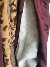 Load image into Gallery viewer, The wine red 2-way trenchcoat
