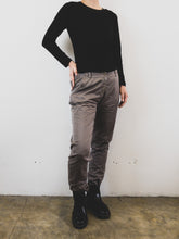 Load image into Gallery viewer, The casual grey pants with a twist
