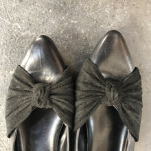 Load image into Gallery viewer, The vintage black ribbon shoes
