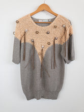 Load image into Gallery viewer, The grey knit sweater with shells and fringes
