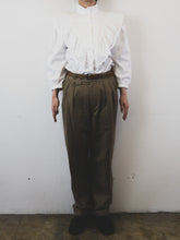 Load image into Gallery viewer, The khaki linen mix pants
