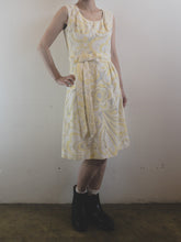 Load image into Gallery viewer, The 60s pastel yellow dress with belt
