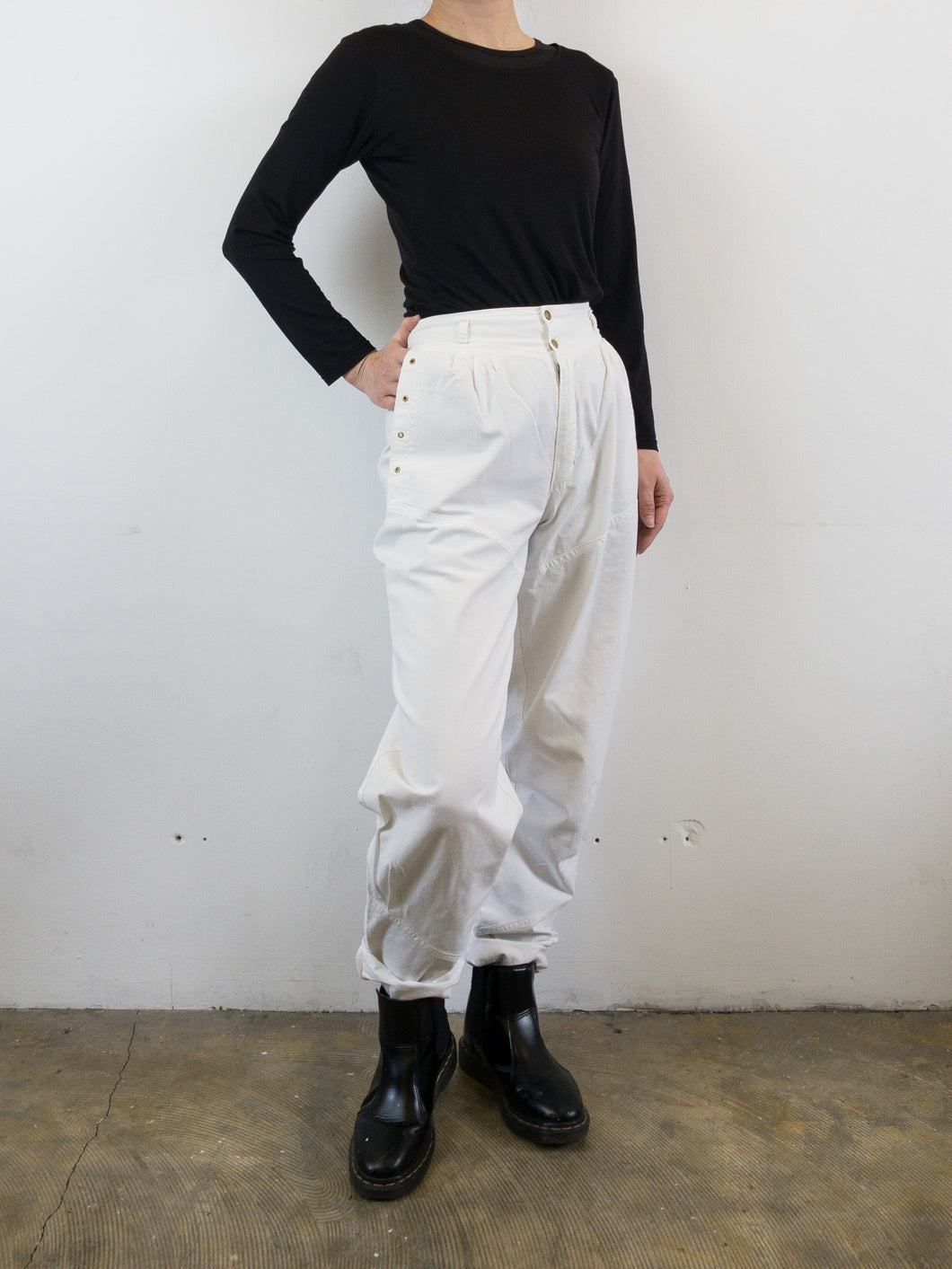 The 80s white vintage pants