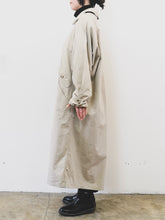 Load image into Gallery viewer, Schneider’s trench coat
