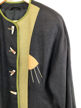 Load image into Gallery viewer, The linen hiker man jacket
