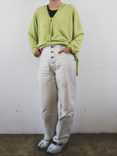 Load image into Gallery viewer, The lemongrass green top
