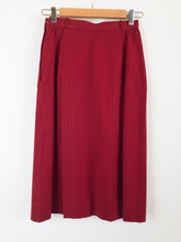 Load image into Gallery viewer, The 70s vintage red designer skirt
