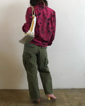 Load image into Gallery viewer, Burgundy 80s blouse with black pattern
