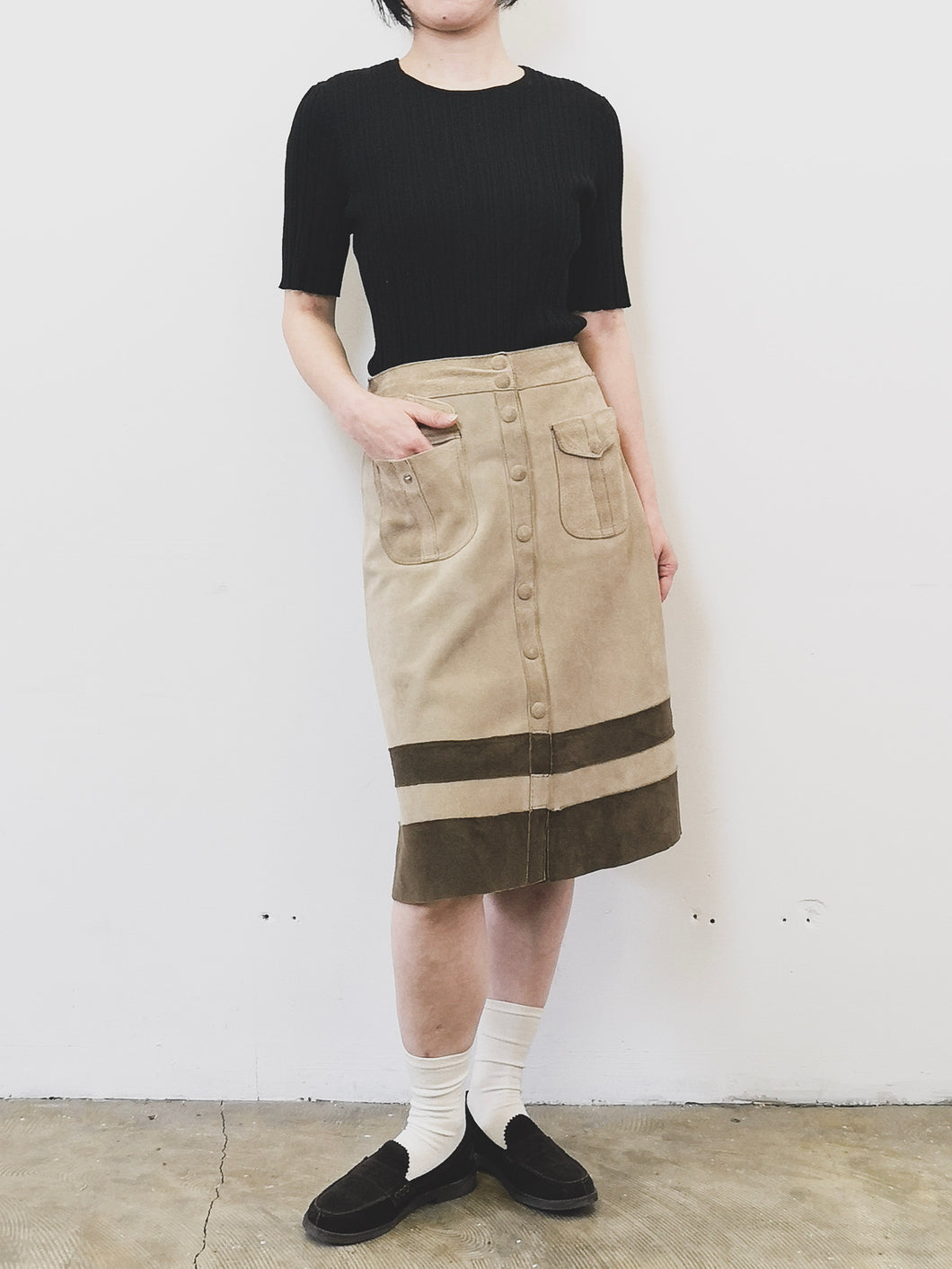 The 70s/80s retro beige suede A-line skirt