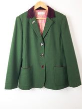 Load image into Gallery viewer, The green designer blazer jacket with pink lining
