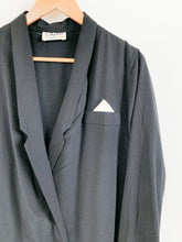 Load image into Gallery viewer, The light 90s black blazer jacket
