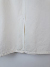 Load image into Gallery viewer, The white denim skirt with pockets
