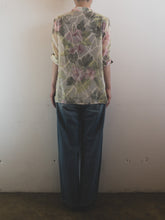 Load image into Gallery viewer, The transparent floral blouse
