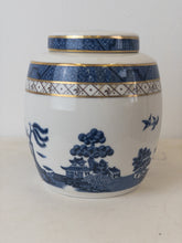 Load image into Gallery viewer, The Chinoiserie ceramic jar
