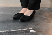 Load image into Gallery viewer, The vintage black ribbon shoes
