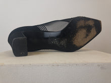 Load image into Gallery viewer, The 90s/2000s black mesh pumps
