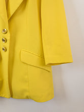 Load image into Gallery viewer, The lemon yellow 90s blazer
