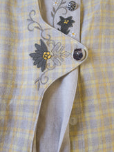 Load image into Gallery viewer, The yellow beige unisex linen shirt
