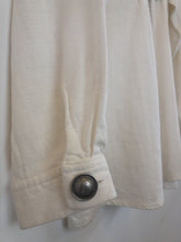 Load image into Gallery viewer, The big metal button unisex Trachten blouse
