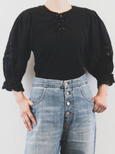 Load image into Gallery viewer, The black cotton crochet top
