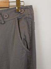 Load image into Gallery viewer, The casual grey pants with a twist
