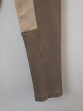 Load image into Gallery viewer, The equestrian pants with suede parts
