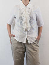 Load image into Gallery viewer, The white blouse with lace ruffles
