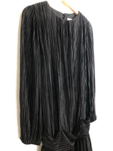 Load image into Gallery viewer, The black 20s style dress
