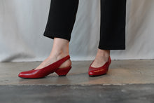 Load image into Gallery viewer, The lipstick red vintage shoes
