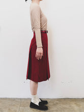 Load image into Gallery viewer, The 70s vintage red designer skirt
