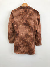 Load image into Gallery viewer, The elegant brown blazer
