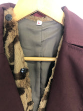 Load image into Gallery viewer, The wine red 2-way trenchcoat
