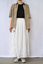 Load image into Gallery viewer, The white long Trachten skirt
